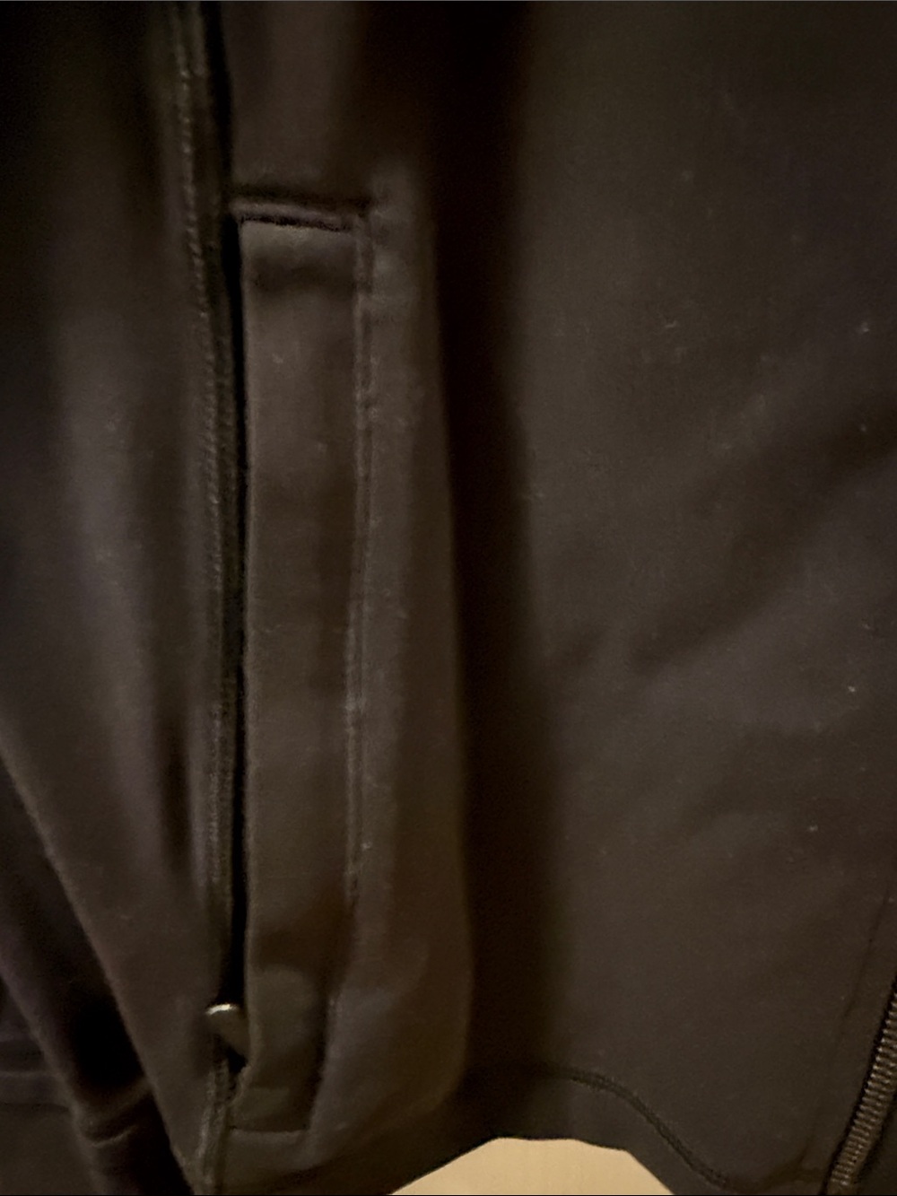 Lululemon Define Hooded Jacket in Black - Picture 5 of 6